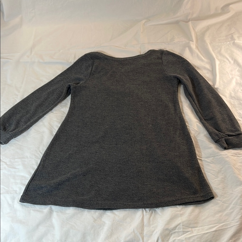 Gray Sweater with Real Fur and Lace Detail Size Medium - Picture 7 of 9